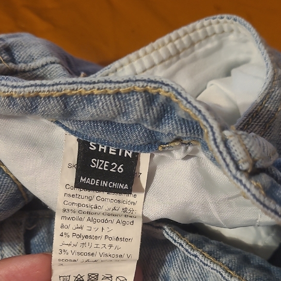 SHEIN Light Blue Distressed Boyfriend Jeans - Picture 4 of 4